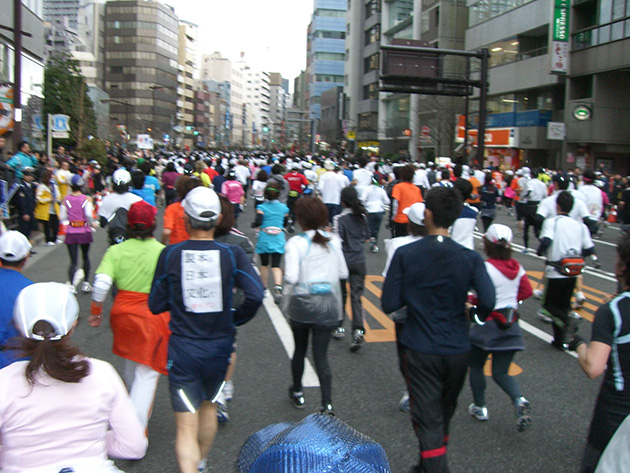 2009年に参加した東京マラソン Photo © Chizuko Higuchi