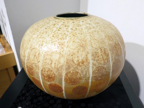 2014年第15回陶芸コンテスト最優秀賞 Douglas Breitbart (New York) Celestial Sphere Vase 